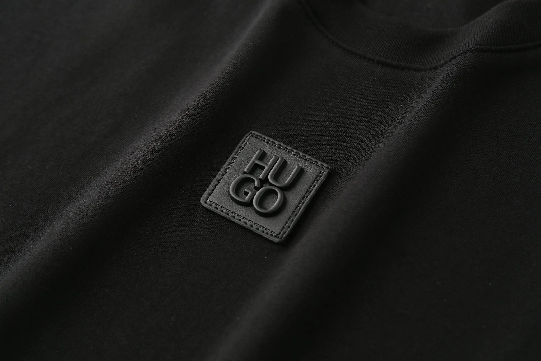 CAMISETA HB NEGRO/NEGRO